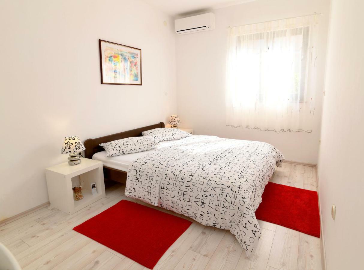 Nadia'S House Villa Pican ภายนอก รูปภาพ